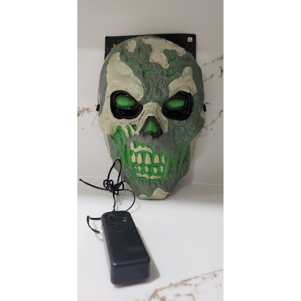 Spirit Halloween Mask Light-Up LED‎ Toxic Zombie Half Mask OS Scary Costume